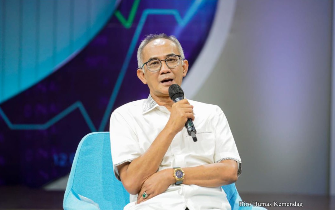 Direktur Jenderal Perdagangan Dalam Negeri, Oke Nurwan ketika memberikan keterangan mengenai pasokan kedelai (Biro Humas Kemendag)