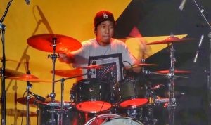 Drummer Trojan, Guz Cilik tampil memukau di acara Drum for Drummers , di De Majestic, Jalan Braga No 1, Kota Bandung, Sabtu (18/12) malam. (Foto: Yuga Hassani/Jabar Ekspres)