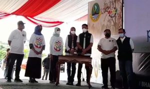 Bulan Bakti Gotong Royong Sebagai Upaya Pemberdayaan Desa di KBB