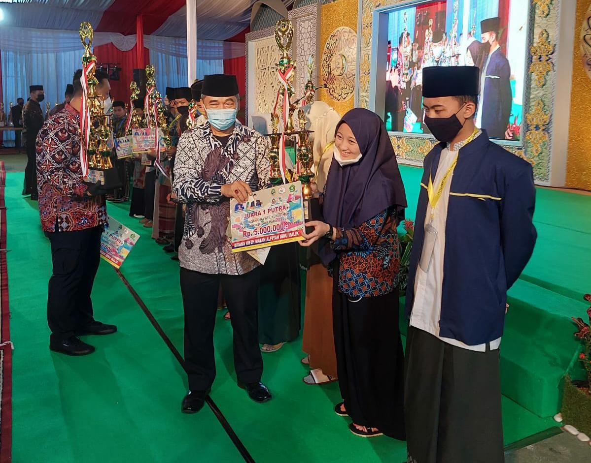 Warga Kabupaten Bandung Menjadi Juara Terbaik ke-2 MQK Tingkat Jabar