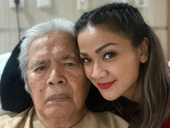 Kabar Duka, Ayah Nirina Zubir Meninggal Dunia