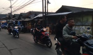 Area depan Pasar Parakan Muncang, Kecamatan Cimanggung, Kabupaten Sumedang. (Jabar Ekspres)