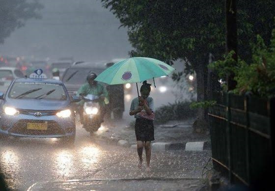 Ilustrasi : Berdasarkan Prakiraan Cuaca Hari Ini Minggu 23 Januari 2022, Jawa Barat Berpotensi Hujan Angin dengan Petir. ist