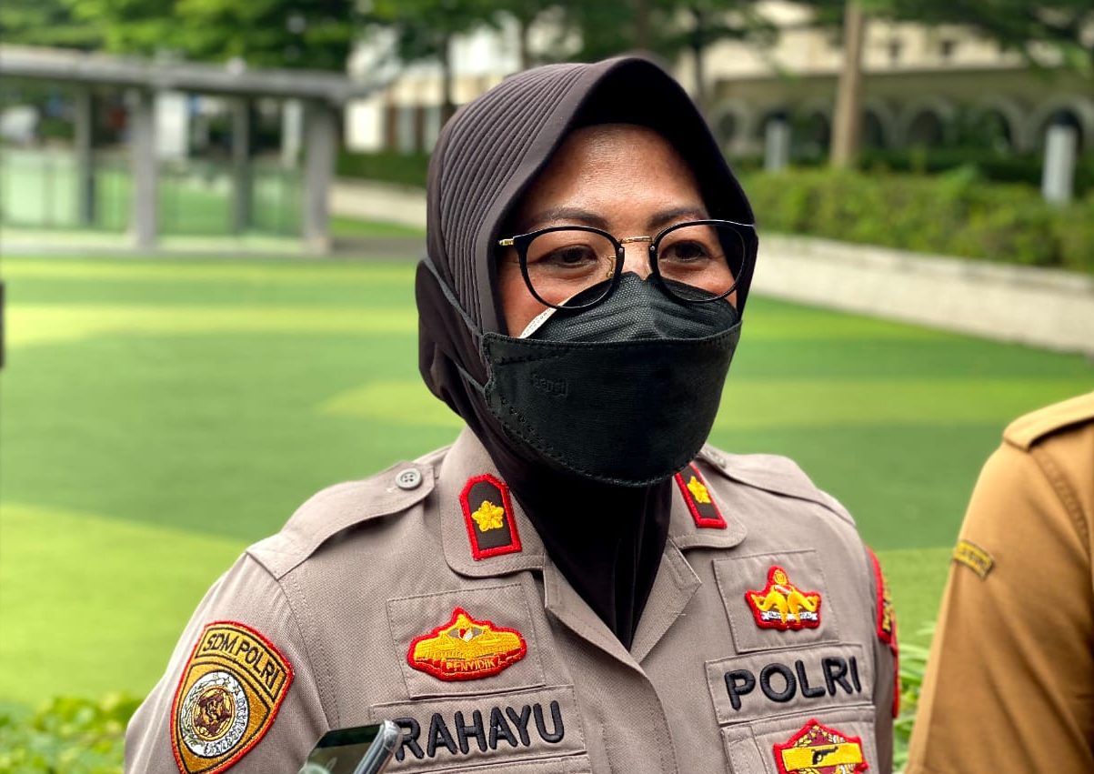 Kepala Seksi Umum Polrestabes Bandung, Kompol Rahayu ketika membicarakan mengenai maraknya aksi begal yang terjadi di Kota Bandung.