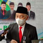 Kepala Kantor Kemenag Kota Bandung Tedi Ahmad Junaedi ketika menjelaskan tentang Moderasi Beragama (Foto:Yuga Jabareskpres)