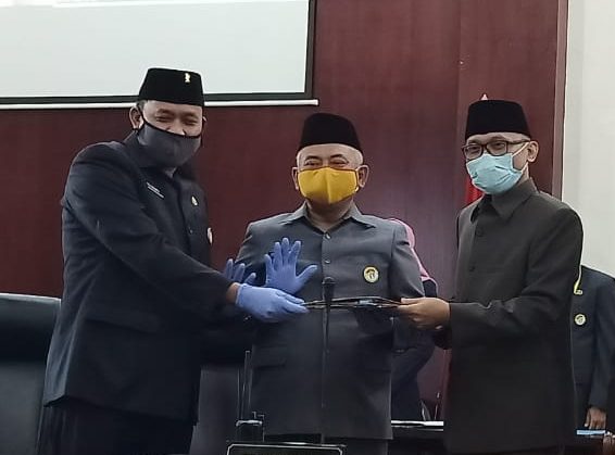 Pelaksanaan Paripurna DPRD Kota Bekasi bersama Wali Kota Bekasi mengenai laporan LKPJ 2019