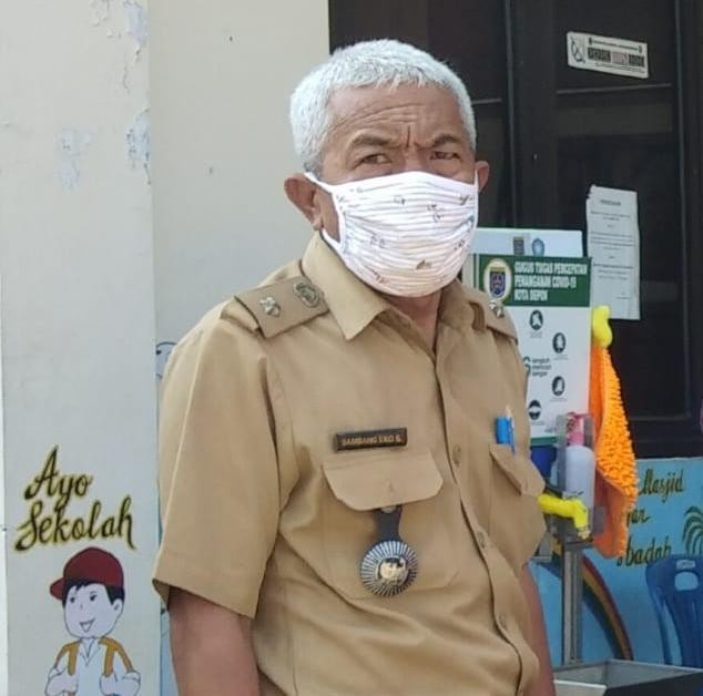 Pelaksana Tugas (Plt) Lurah Tugu, Bambang Eko Sukmono. Kelurahan Tugu siapkan ini hadapi lonjakan kasus Covid-19. (ISTIMEWA)