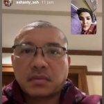 Anang Hermansyah terlihat melakukan Videocall untuk melihat kondisi Ashaty selama di karantina. foto: Tangkapan layar Instagram Ashanty_ash