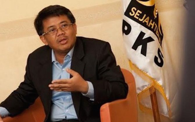 Wakil Ketua Majelis Syuro Partai Keadilan Sejahtera (PKS) Sohibul Iman mengatakan, sudah ada keputusan bahwa partainya akan menokohkan Ketua Majelis Syuro PKS Salim Segaf Al Jufri di Pilpres 2024 mendatang. (dok JawaPos.com)