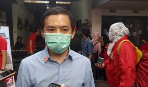Ketua DPD PSI Kota Bandung Yoel Yosaphat berharap agar pemulihan ekonomi di Kota Bandung tidak terhenti. Meski kasus Omicron terus bertambah.