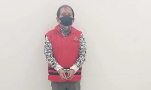 Jhonson Tambunan, koruptor proyek di Pematang Siantar saat ditangkap Tim Tabur Kejati Sumut. (Foto: Kejaksaan Tinggi Sumut)