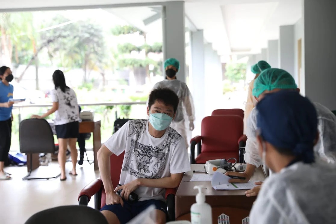 Kevin Sanjaya Sukamuljo saat melakukan tes kesehatan yang digelar PBSI di Pelatnas Cipayung, Rabu (19/1). (Foto: Humas PP PBSI/jpnn)