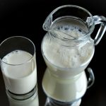 4 Jenis Susu Ini Bisa Bikin Kulit Kamu Glowing