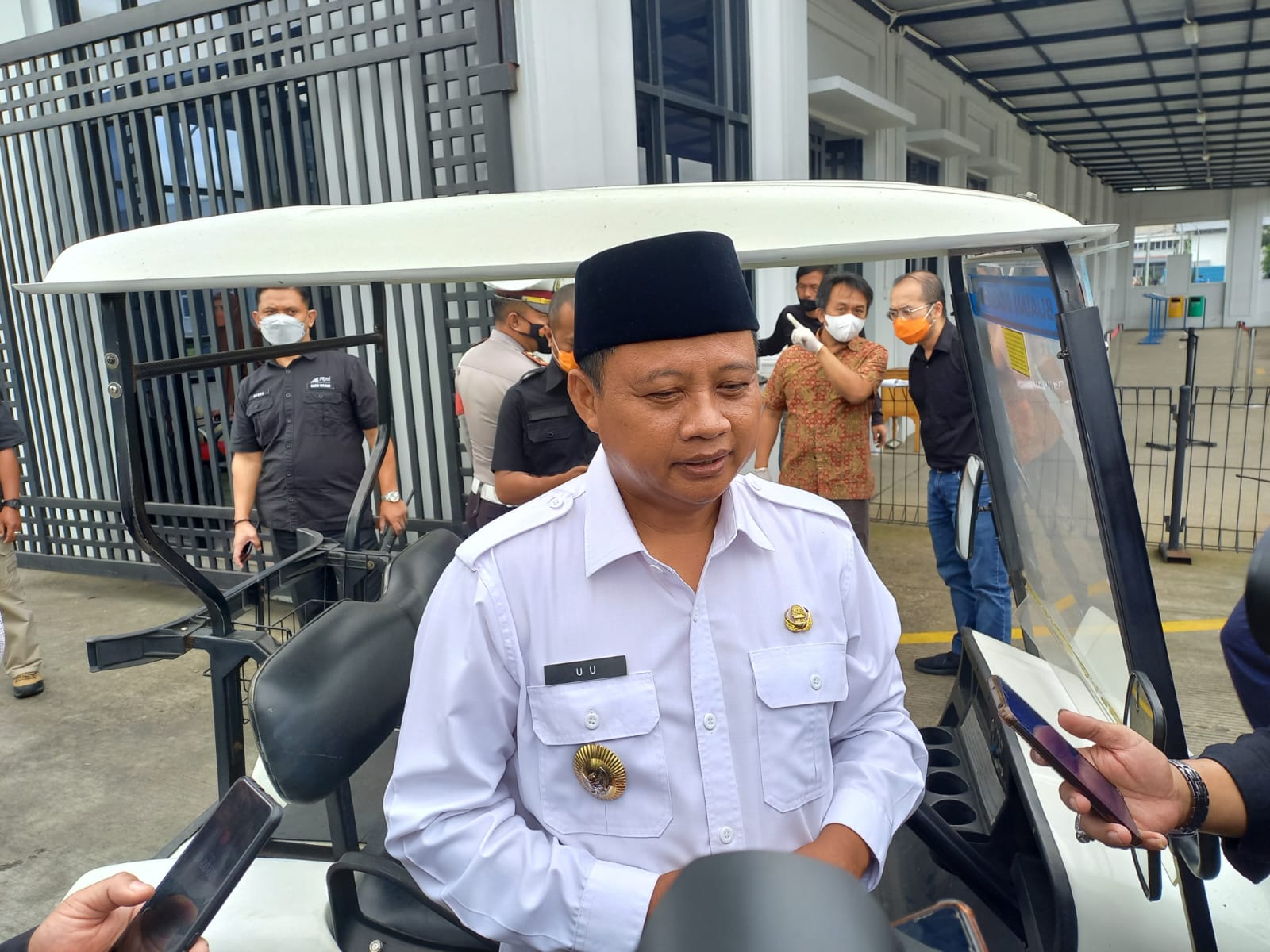 Wakil Gubernur Jawa Barat Uu Ruzhanul Ulum sebut pengangguran terbuka di Jabar menurun 1,5 juta di masa kepemimpinannya Rindu (Erwin/Jabar Ekspres)