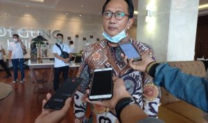 Ketua Komisi I Dewan Perwakilan Rakyat Daerah (DPRD) Provinsi Jawa Barat, Bedi Budiman menilai,  Jawa Barat perlu melakukan pemekaran desa