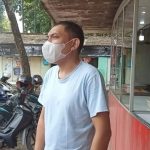 Pemilik Tahu Saribumi di Jalan Sebelas April Kota Sumedang Rudi saat ditemui di tempatnya, kemarin MOCHAMAD WILDAN YUNADI/SUMEKS