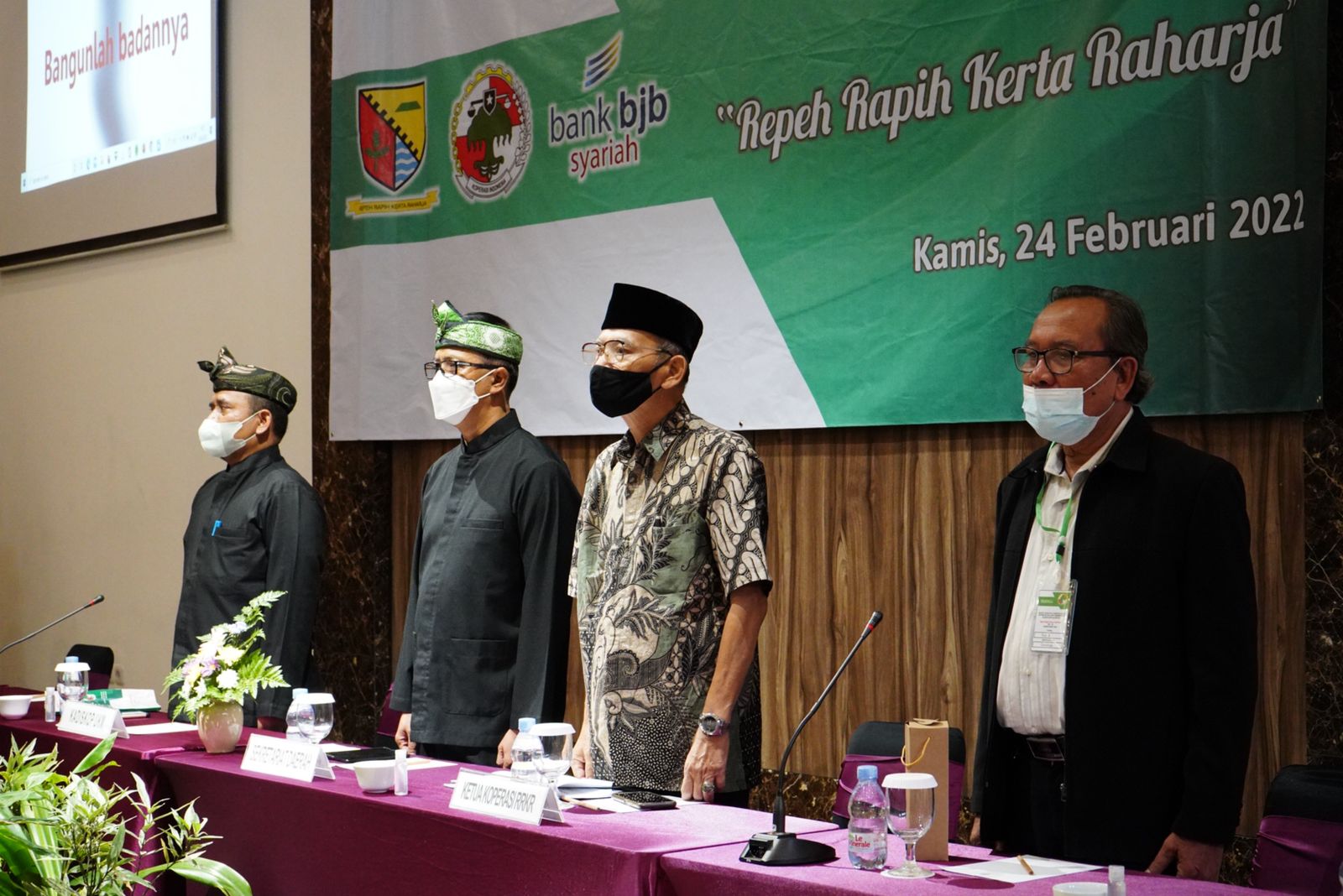 Rapat anggota tahunan Koperasi Pegawai Pemerintah Kabupaten Bandung ke-42 di Hotel Grand Sunshine, Kamis (24/2)