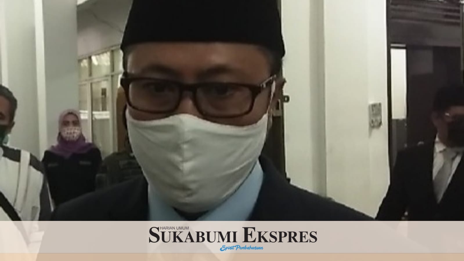 Wali Kota Sukabumi, Achmad Fahmi menetapkan Kota Sukabumi berstatus tanggap darurat bencana.