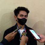 Indra Tresna Ramadhan, 20, warga Desa Pasirnanjung, Kecamatan Cimanggung, Kabupaten Sumedang peraih kejuaraan E-Sport tingkat Nasional. (Jabar Ekspres)