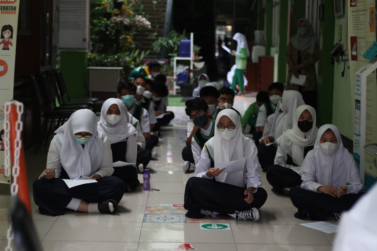 Ada Siswa dan Guru yang Terinfeksi, 5 Sekolah di Kota Bandung Hentikan Kegiatan PTM