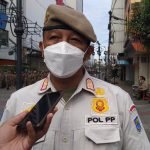 Kepala Satpol PP Kota Bandung, Rasdian Setiadi. (Foto: Sandi Nugraha/Jabar Ekspres)