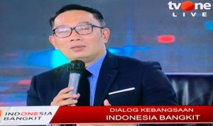 Gubernur Jawa Barat Ridwan Kamil saat menjadi pembicara Dialog Kebangsaan bertemakan Indonesia Bangkit di TVOne, Senin (14/2).