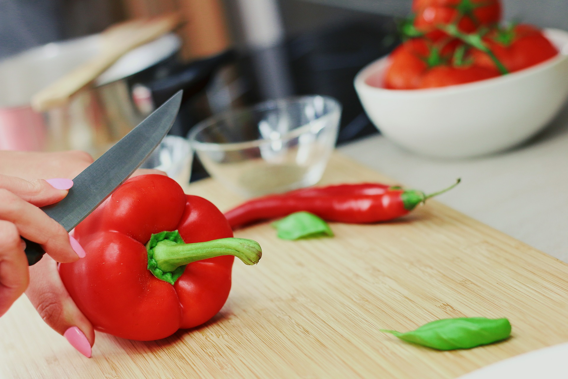 Ilustrasi masak makanan sehat. (Pixabay)