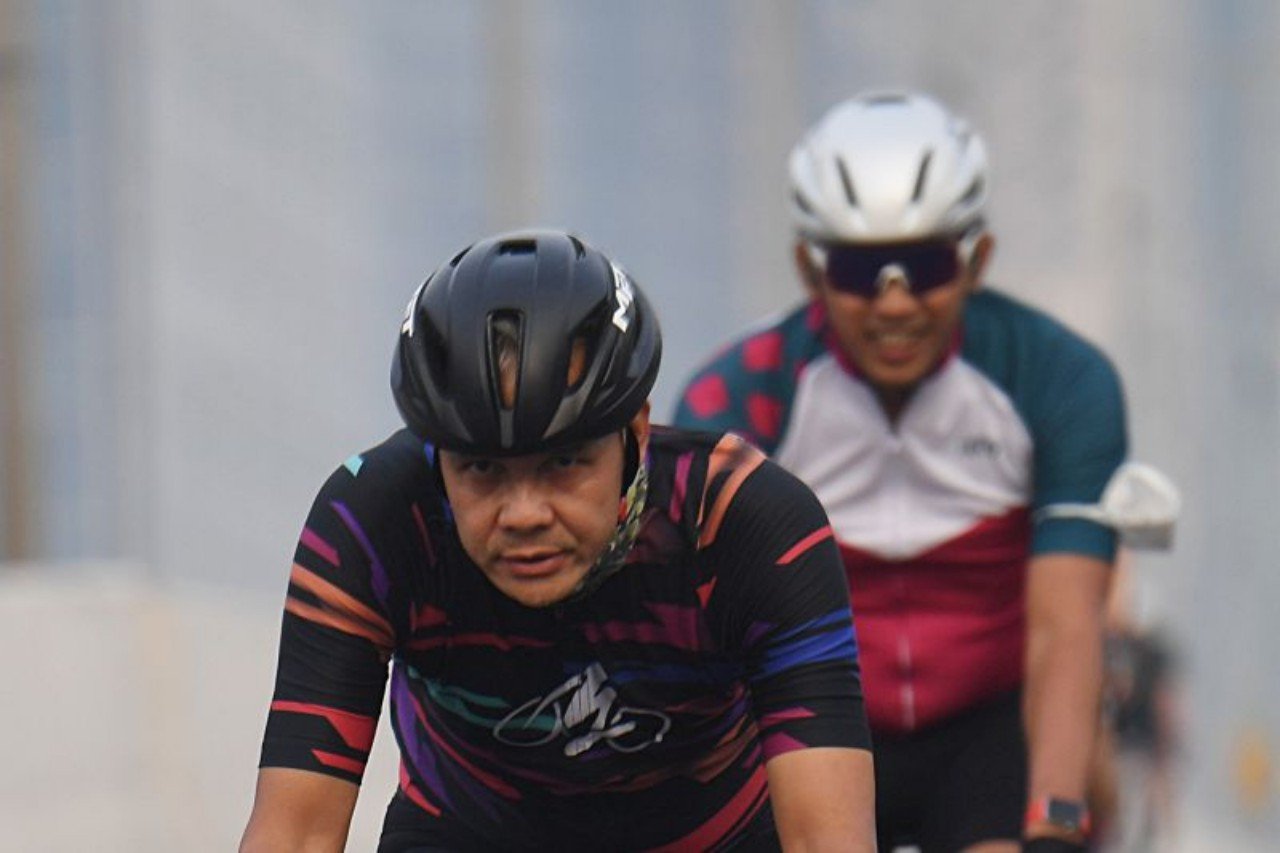 Gubernur Jawa Tengah saat bersepeda. (Foto: Antara)