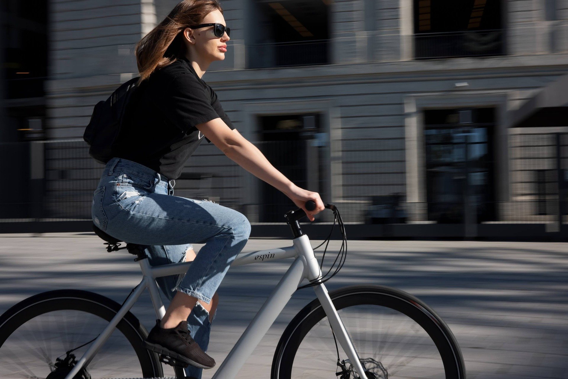 Olahraga sepeda sangat cocok dilakukan untuk seseorang yang memiliki kelebihan berat badan atau obesitas. (Pixabay)