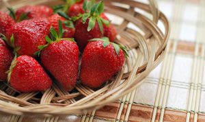 Stroberi buah yang memiliki kandungan vitamin C. (Pixabay)