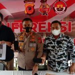 Polda Jabar gelar Konferensi pers kasus arisan bodong di Jatinangor, Kab. Sumedang, Jawa barat. Selasa (1/3). Foto. Sandi Nugraha