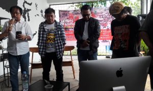 Jaringan Aktivis 98 Universitas  Padjadjaran (Unpad) menolak wacana penundaan Pemilu 2024. Presiden Joko Widodo untuk bersikap tegas