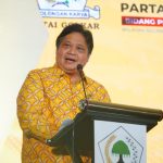 Ketua DPP Partai Golkar Airlangga Hartarto menargetkan kemenangan pada Pemilu 2024 untuk wilayah Indonesia Timur.