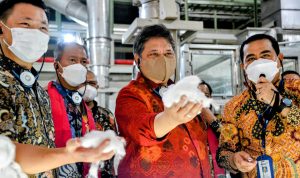 Menteri Koordinator Bidang Perekonomian Airlangga Hartarto menyebutkan, keberadaan industri kertas di Indonesia merupakan andalan ekspor.