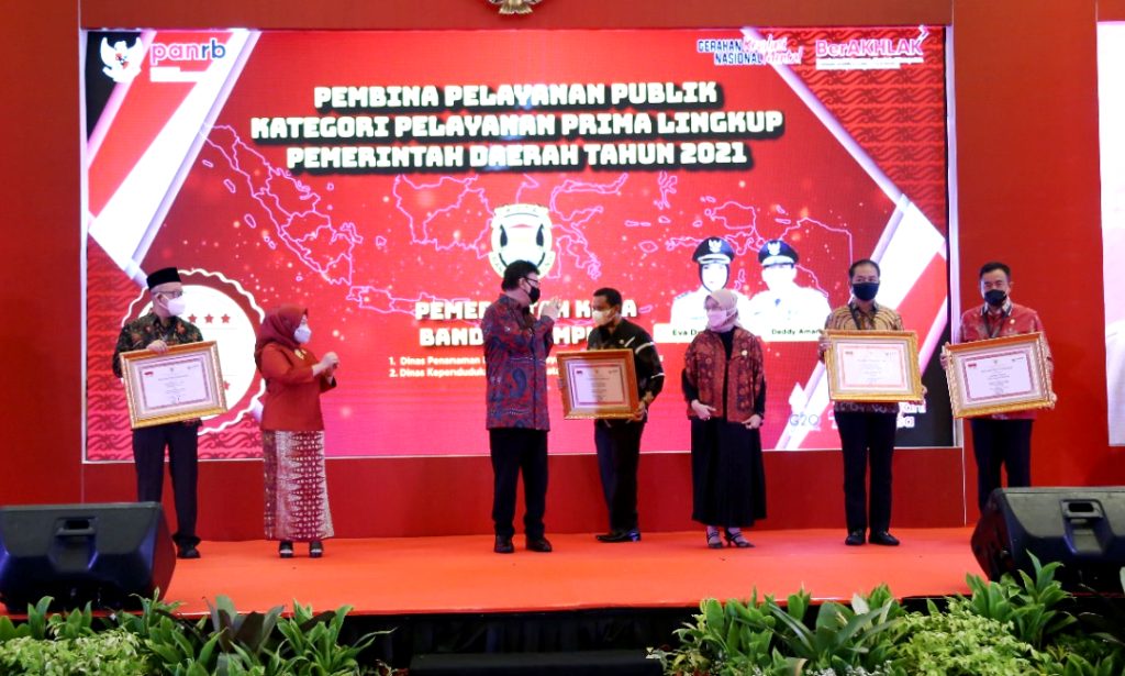 Pemkab Sumedang Raih Penghargaan Kemenpan RB