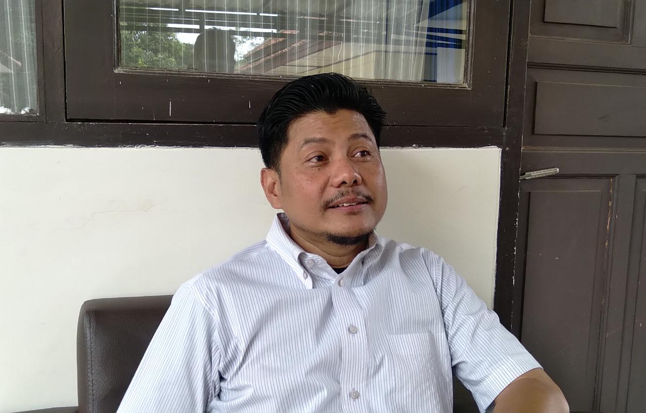 Anggota Komisi III DPRD Sumedang, Rahmat Juliadi saat ditemui di Cimanggung, Sumedang. (Jabar Ekspres)