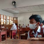 Pelaksanaan PTM di Kota Bandung pada masa Pandemi Covid-19. (Foto: Sandi Nugraha/Jabar Ekspres)