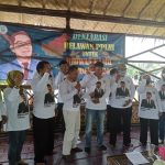 Sahabat Ridwan Kamil mendeklarasikan dukungan Ridwan Kamil sebagai Presiden RI 2024 di obyek wisata Lapangan Desa Brengkok Kecamatan Susukan, Kamis (24/3).