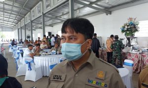Kepala BPPD Kota Bandung, Iskandar Zulkarnain saat memberi keterangan tentang bayar pajak melalui QRIS kepada wartawan, Senin (28/3).