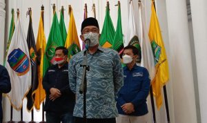 Gubernur Jabar Ridwan Kamil Bolehkan Masyarakat Salat Tarawih Berjamaah, Tapi...