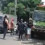 Tangkapan layar video penganiayaan terhadap sopir truk di Cibubur.