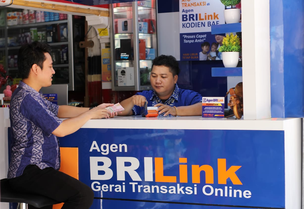 BRI terus mendorong pengembangan inklusi keuangan di Indonesia melalui berbagai macam perluasan layanan dengan mendirijan Agen BRILink
