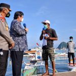 Di Hari Nelayan Nasional, Airlangga Hartarto mendoakan kepada seluruh nelayan di Indonesia dapat meningkatkan kesejahteraannya.
