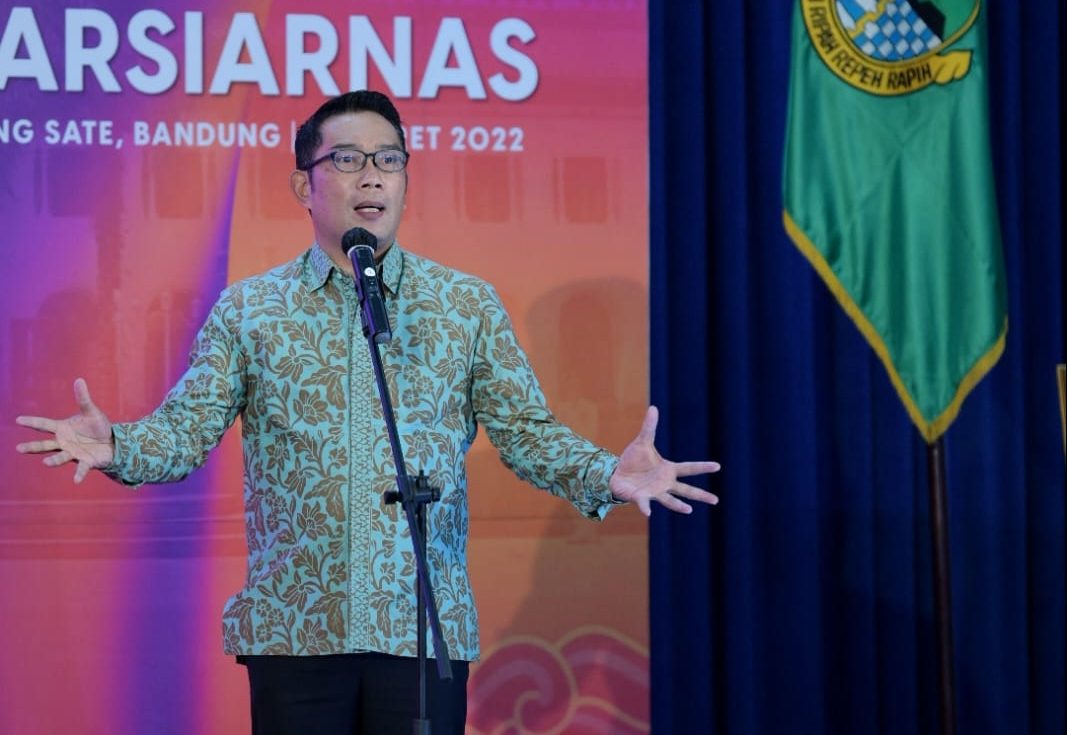 Gubernur Jawa Barat Ridwan Kamil memastikan, rencana migrasi siaran televisi dari analog ke siaran digital untuk Jawa Barat sudah siap.