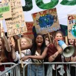 84% Remaja di Amerika Serikat Mendukung Aksi Perubahan Iklim untuk Menyelamatkan Generasi Mendatang