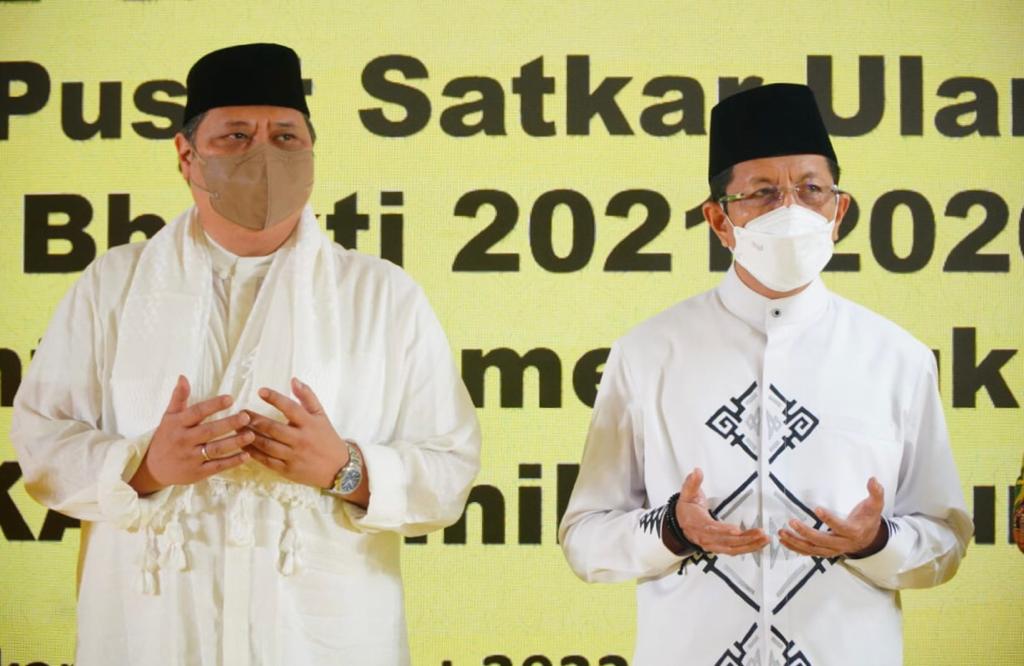 Imam Besar Masjid Istiqlal Jakarta Prof Nasaruddin Umar mengaku, sejak dulu sudah sangat mengenal dengan Keluarga Airlangga Hartarto.