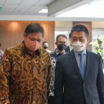 Menko Airlangga Hartarto dalam keterangannya Ketika bertemu dengan duta besar Republik Rakyat Tiongkok untuk Indonesia