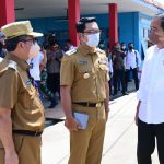 Presiden Joko Widodo bersama Gubenur Jabar ketika melakukan kunjungan untuk bertemu nelayan Cirebon