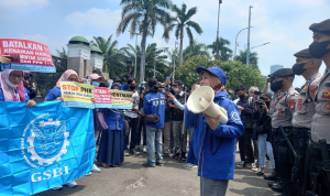 Dalam Aksi Demo, GSBI Singgung Harga Minyak Goreng dan Perpanjangan Masa Jabatan