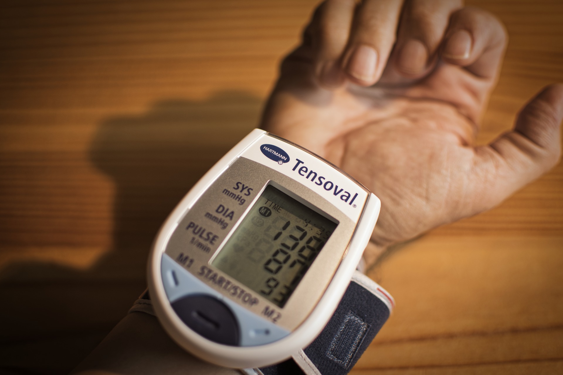 Ilustrasi: Alat cek tekanan darah. (PIxabay)
